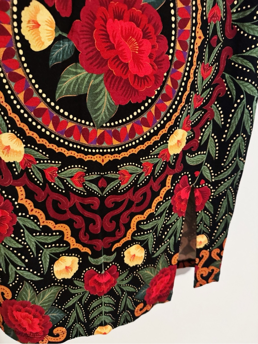 Farm Rio for Anthropologie - Naia Slim Midi Skirt - Picture 6 of 7